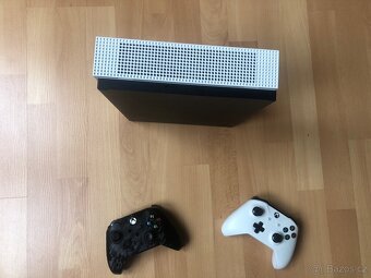 Xbox one S FIFA 22 Top stav - 3