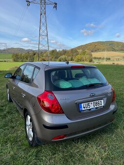 Kia Ceed 1.6 CRDi - 3