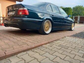 BMW e39 523i - 3