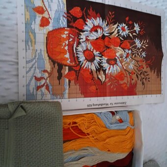 Obrazy na vyšivání ,vyšívané  povlaky na polštářky - 3