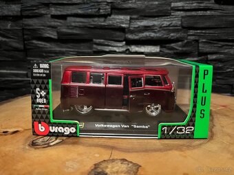 Bburago modely 1:32 - 3