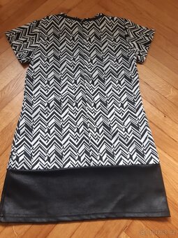 Dívčí šaty Coccodrillo - 3