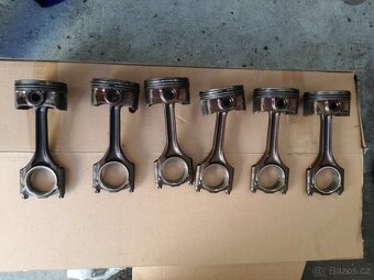 Písty, ojnice, Klika M54B25 - 3