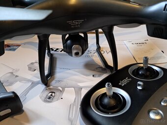 Dron SIRC S70W - 3