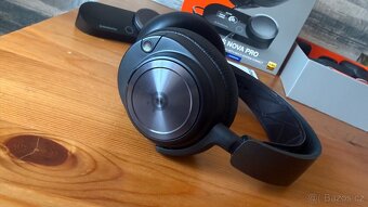 SteelSeries Arctis Nova Pro Top Stav     (0055) - 3