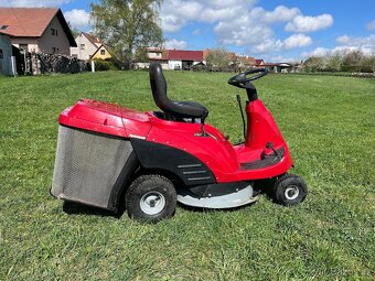 Zahradní traktor/ trakturek Honda - 3