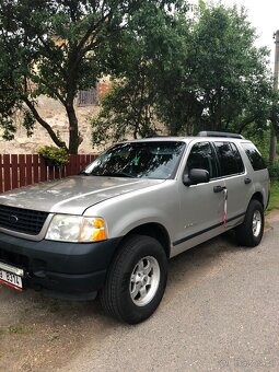 Ford Explorer - 3