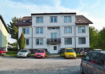Byt 2+1 s balkonem (62 m2) – RK, Dlouhá Ves - 3