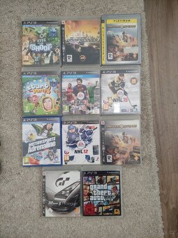 PlayStation 3 SLIM + příslušenství + 11 her (včetně GTA V) - 3
