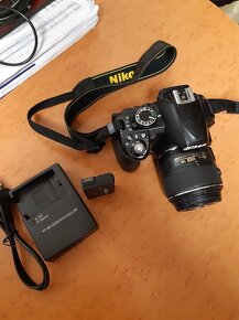Nikon D3100 - 3