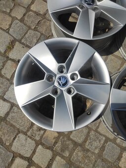 prodám orig alu 16 škoda Octavia 3 Ilias 5x112 ET 46 - 3