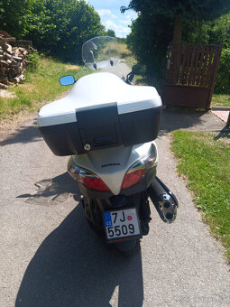 Honda SW-T 400 - 3