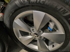 ALU kola Škoda Kodiaq 5x112 r17 Originál, NOVÉ Letní 8mm - 3
