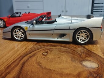 Ferrari F50 1/18 Bburago - 3