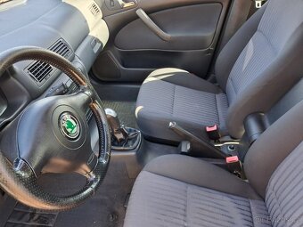 Škoda Octavia 1.8t 4x4 liftback - 3