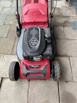 Sekačka na travi - 3