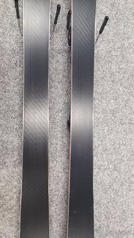 Lyže Rossignol React - 3