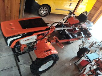 Prodám nový profesionální kultivátor RURIS 918K/ACC s el. St - 3