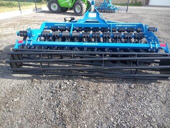 Diskový podmítač CZAGRO maschinery HYPERION 3m - 3