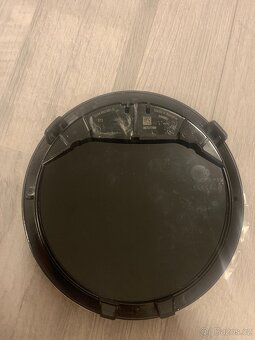 Volkswagen znak 2GM 853 601 E - 3