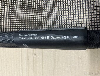 Audi Q7 dělící síť do kufru - 3