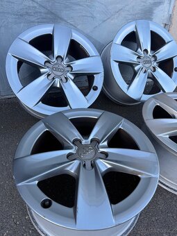 Originál Audi 5x112 R17 - 3