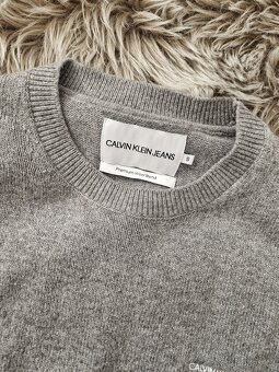 svetřík Calvin Klein - 3