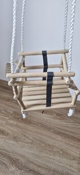 Dětská dřevěná houpačka - 3