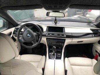 Interier BMW F02 - 3