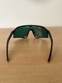Sportovní sluneční brýle - 3