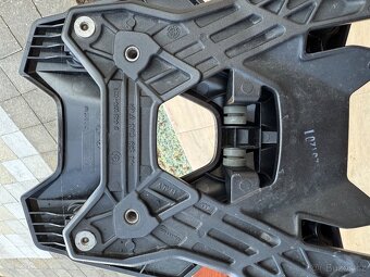 Rám s plotnou pro cestovní kufry BMW F900XR - 3