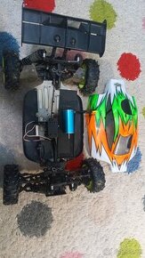 Závodní 1/8 Xray buggy elektro 1:8 RC model - 3
