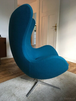Originální křeslo Fritz Hansen Egg Egg petrolejové barvy Arn - 3