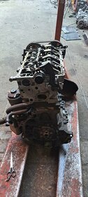 Motor BRE 2.0 tdi 103 kw audi a6 4f a4 8e - 3
