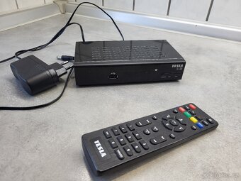 Set-top box Tesla TE-310 černý - 3