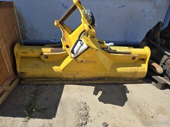 Hydraulická svahovaci lzice Liebherr SW33 likufix - 3