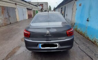 🚗 Citroën C-Elysée 1.6 — Ve výborném stavu - 3