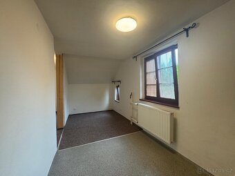 ✨ Pronájem bytu 2+kk (34 m²) – Bulhary, 2. NP - 3