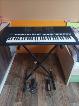 Prodám keyboard Yamaha psr - S750 - 3