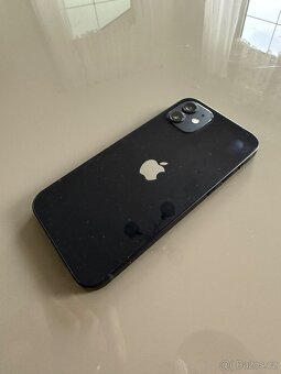 Apple iPhone 12 64 GB, top stav - 3