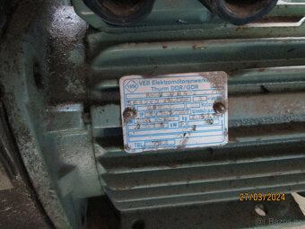 Motor z prevodovku - 3