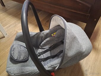 Autosedačka (vajícko) - 3