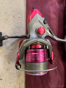 Kaprový prut Delphin Etna s navijákem pro dívky - 3