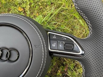 VYHRIVANY AUDI VOLANT ZREZANY - PERFOROVANA KUZE - 3