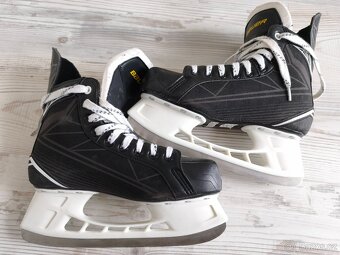 Bauer Supreme S140 - 3