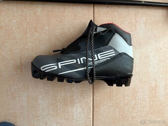 Dětský běžkařský set - lyže 150 cm, boty 36, hůlky 110 cm - 3