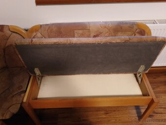 ROHOVÁ SEDACÍ LAVICE - 3