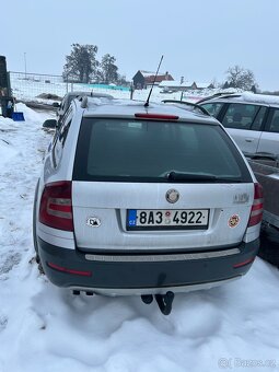 Škoda Octavia Scout - 3