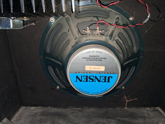 Behringer VINTAGER AC112 + Behringer CONTROLLER FCB1010 - 3