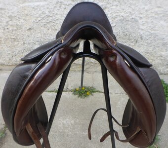 Luc Childeric DSG - 3